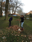 2014 11 22 Laubhark Aktion am Backhaus mit Erbseneintopf 016